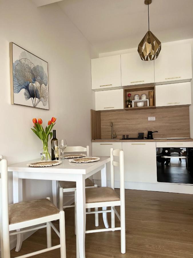 Vista Apart Pluzine Luaran gambar